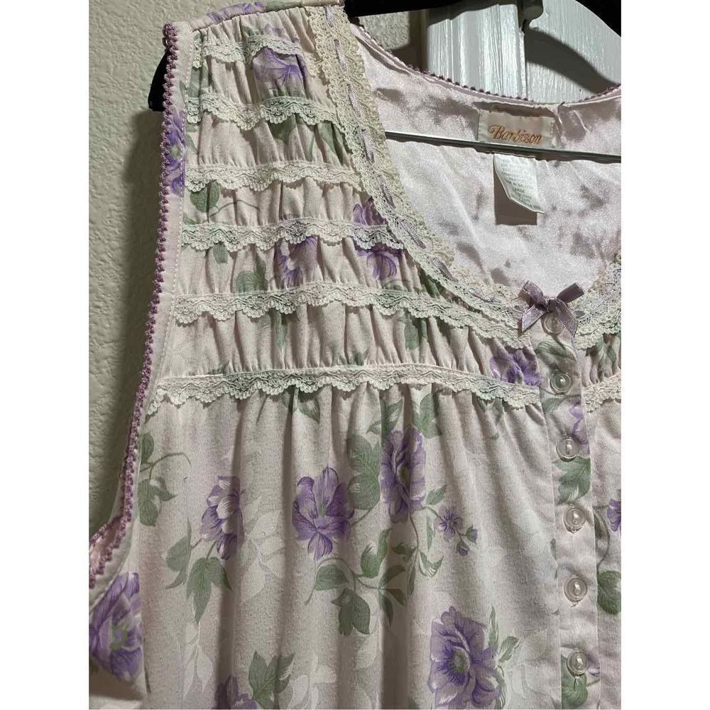 Vintage Barbizon Lavender Floral Nightgown - Picture 3 of 5